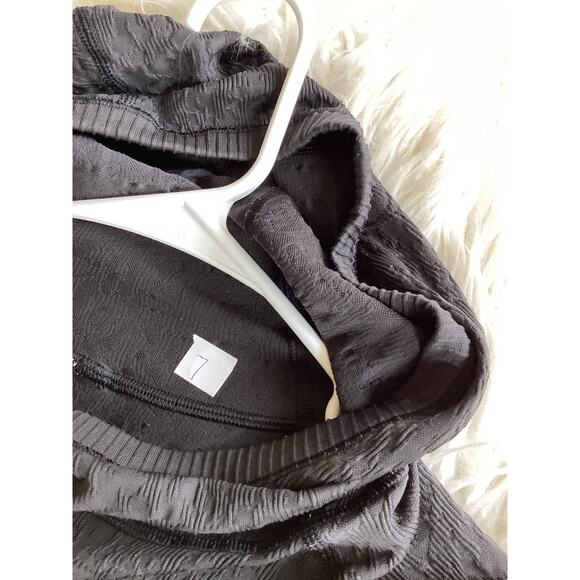 Lululemon Women's Rest Less Pullover Hoodie Textured Activewear Running Black - Picture 10 of 12